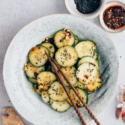Aziatische komkommersalade