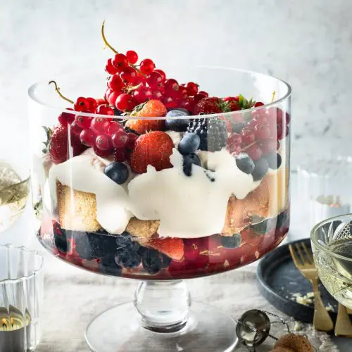 Champagne trifle