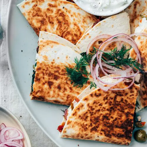 Griekse quesadilla's