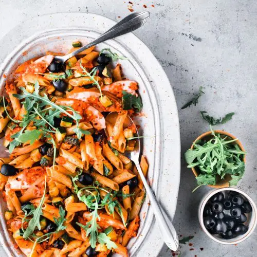 pastasalade met gerookte kip