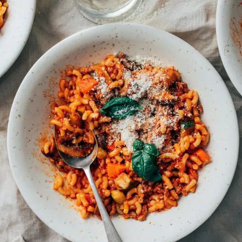 MACARONI