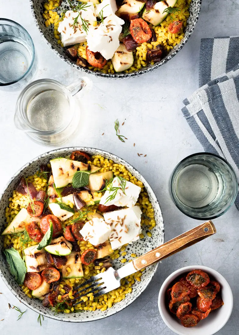 Parelgort salade