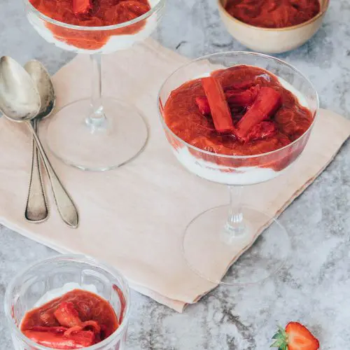 Rabarber compote