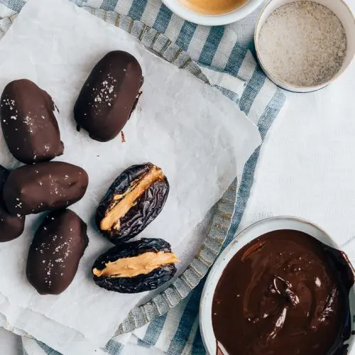 dadels met chocolade