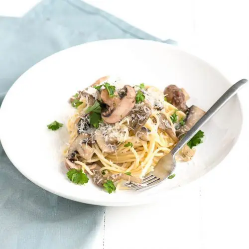spaghetti met paddenstoelen roomsaus-4