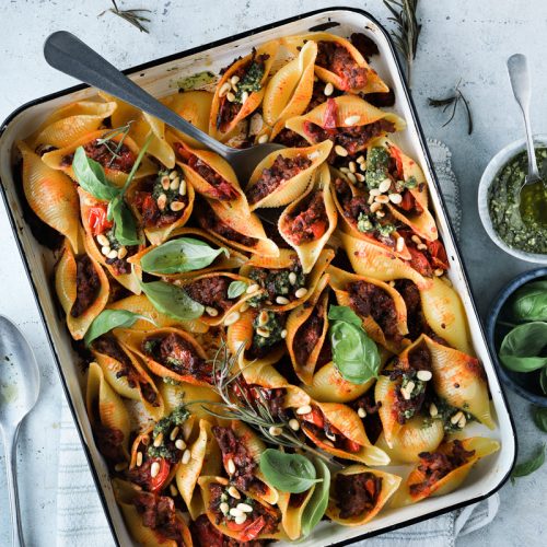 Gevulde pastaschelpen met gehakt