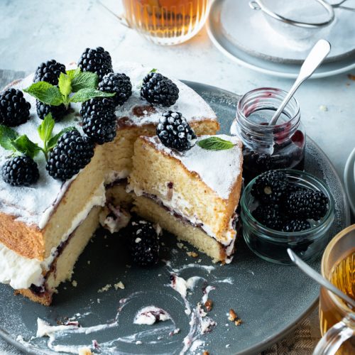 Sponge cake