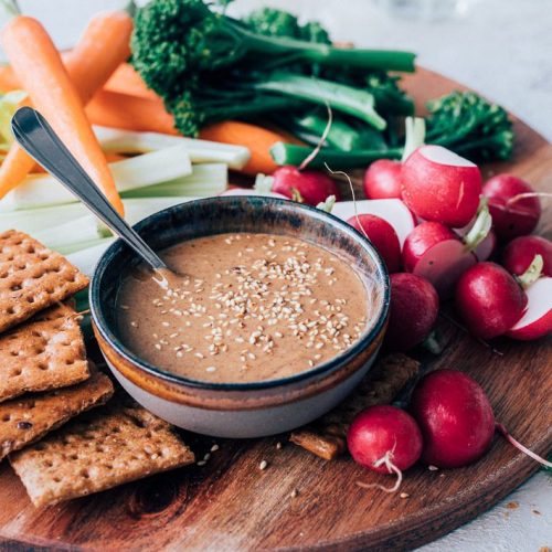 Tahini pindasausdip