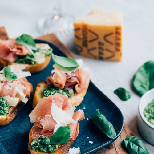 crostini prosciutto