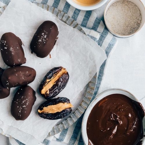 dadels met chocolade