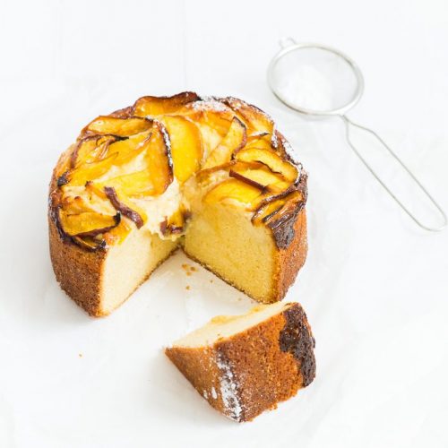 perzikcake met room